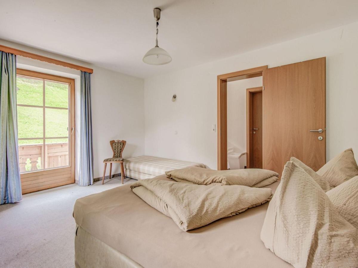 Attractive Apartment In Hainzenberg With Ski Room Eksteriør bilde