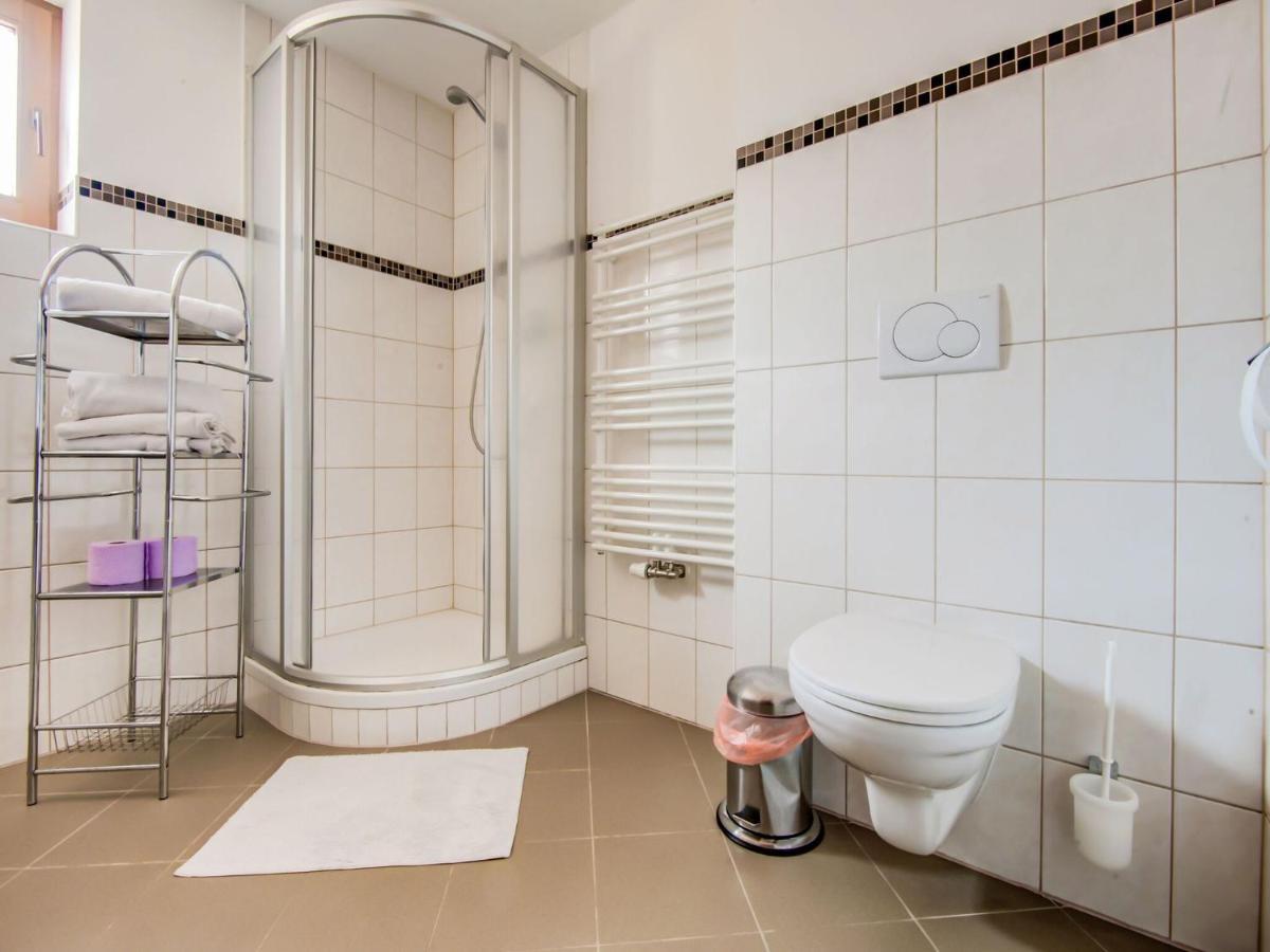 Attractive Apartment In Hainzenberg With Ski Room Eksteriør bilde